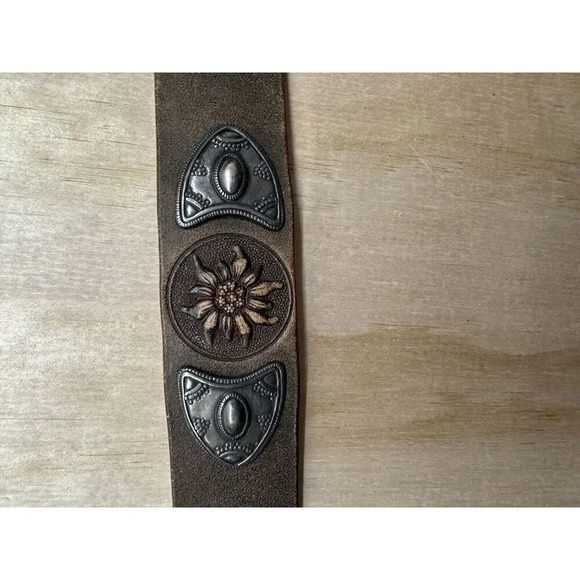 TOPFER Brown  Leather Gold Buckle and designs Sz 95 (US 38),  Bavaria, Germany - Picture 5 of 9